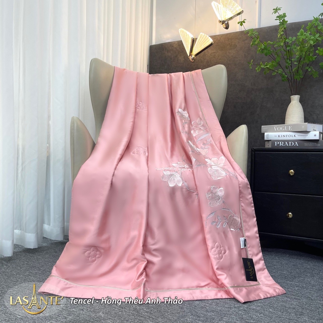 hồng thêu anh thảo